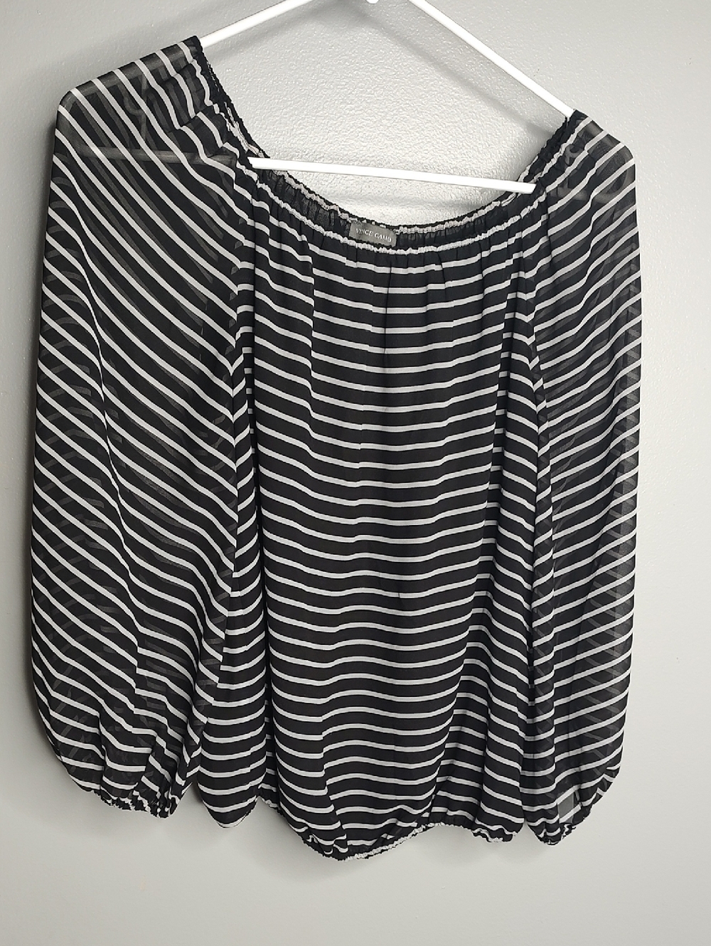 Vince Camuto Women's Black & White Stripe Lined Sheer 3/4 Sleeve Blouse Size XS